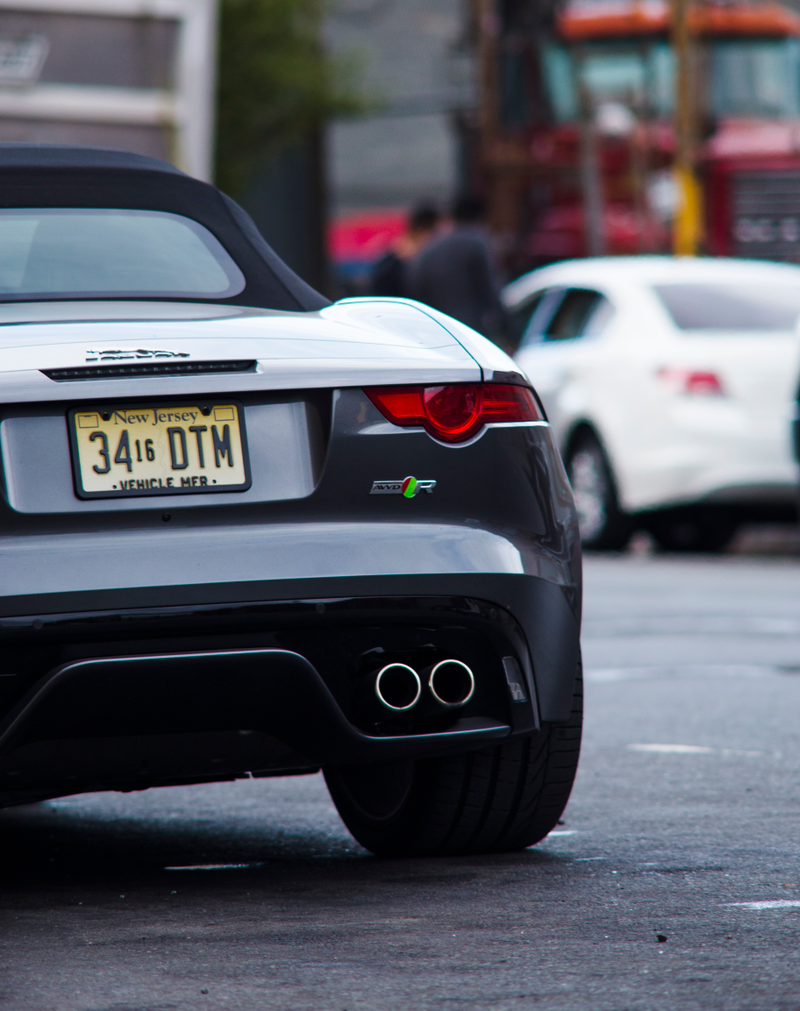 Illustration for article titled The Jaguar F-Type R Is A $100,000 Brick To The Face